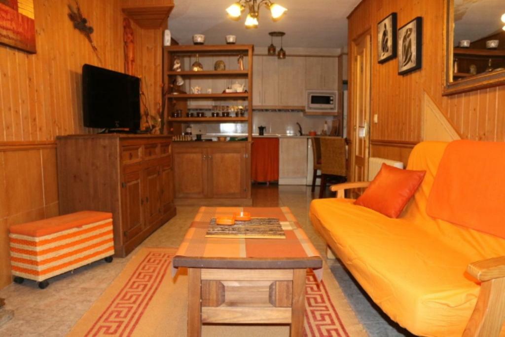 Casa Rural Los 2 Yugos Navaluenga Esterno foto